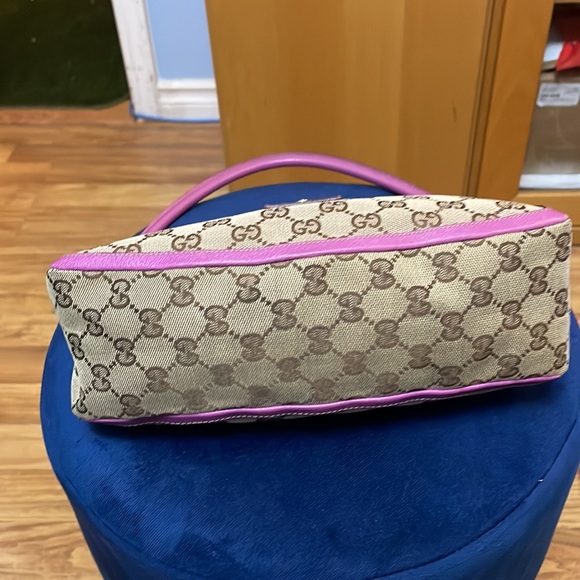 Sold!!   Monogram Abbey Pochette Fuchsia - Picture 6 of 15